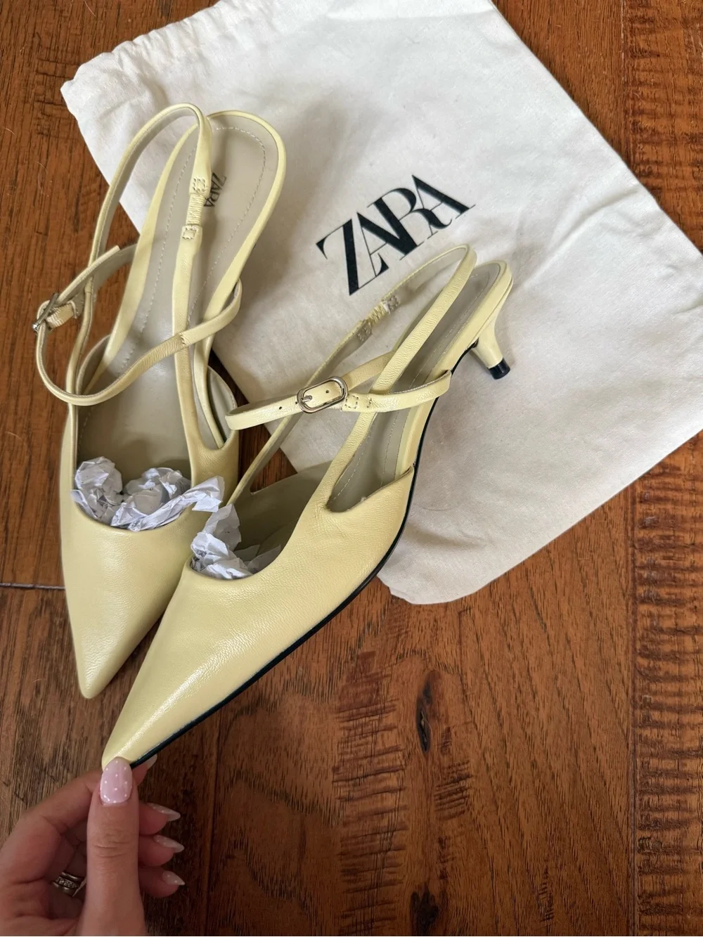 Zara butter yellow real leather kitten heels - Picture 2 of 6